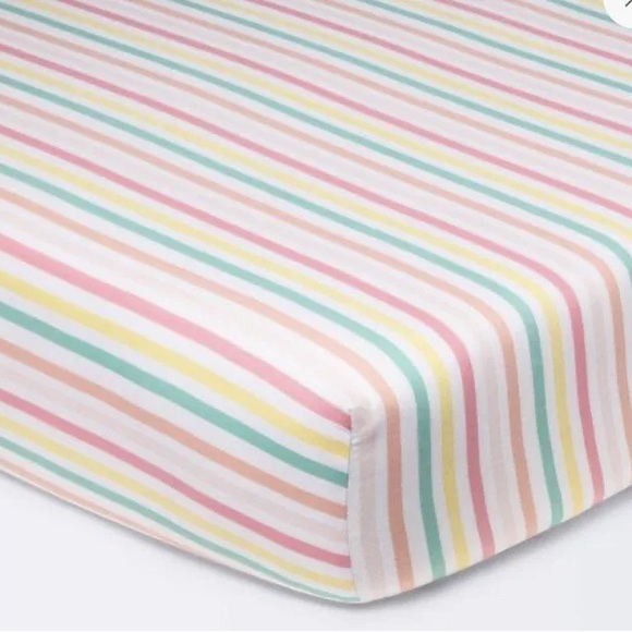 NWT Crib Sheet Candy Striped Fitted Baby Crib Sheet by Cloud Island - Picture 1 of 10